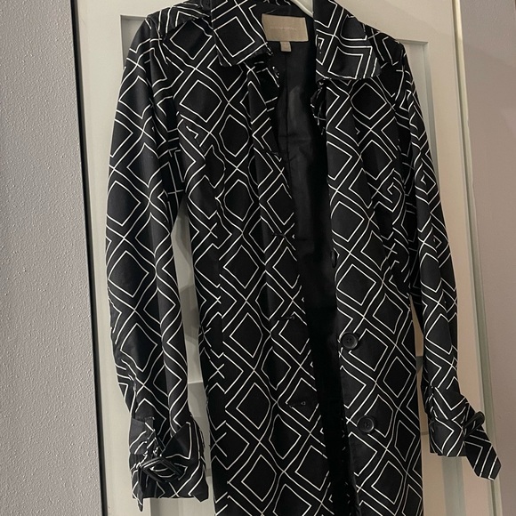 Banana Republic Black and White Geometric Jacket - Picture 3 of 3